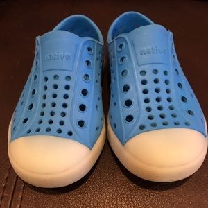 Native Jefferson Kids/Toddler Shoes Sz 7